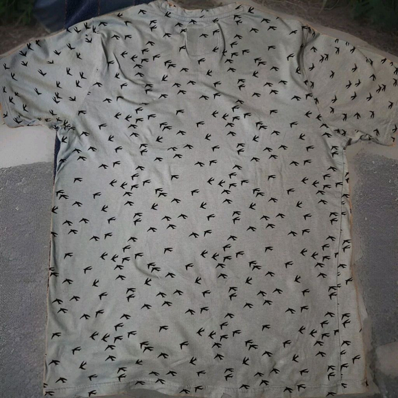 Native Code Mens T-Shirt Large Birds Graphic Both Sides Short Sleeves Blue/Black - Picture 5 of 7